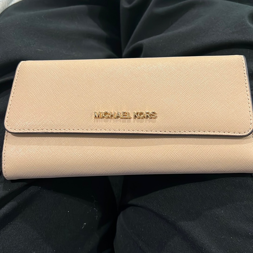 Michael Kors large trifold wallet